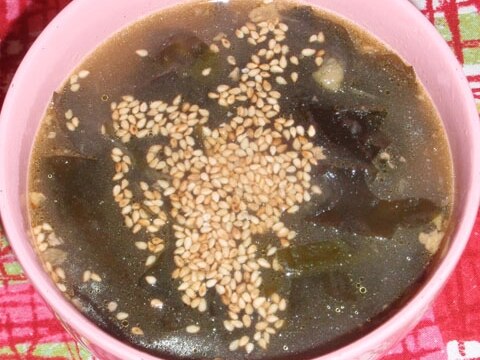 ワカメの韓国風スープ
